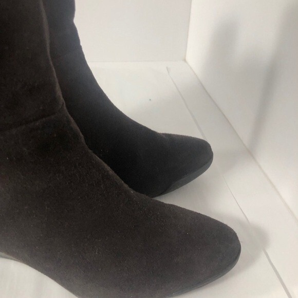 Adrienne Vittadini Brown Suede Boots Size 8.5 - Picture 8 of 16